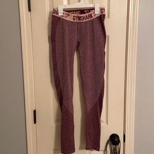 Flex gym shark pink leggings